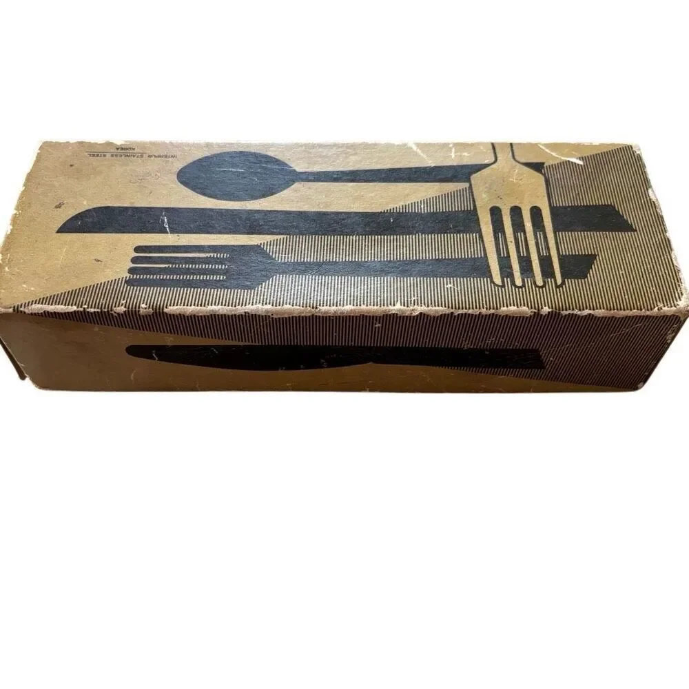 Interpur INR3 Lot Of 11 Spoons And Butter Spreader In Original Box Korea